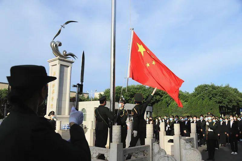 杨过最爱的人其实不是小龙女,他的一个习惯,暴露了事实真相!